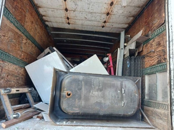 Junk Removal in Lower Manhattan, NY (1)
